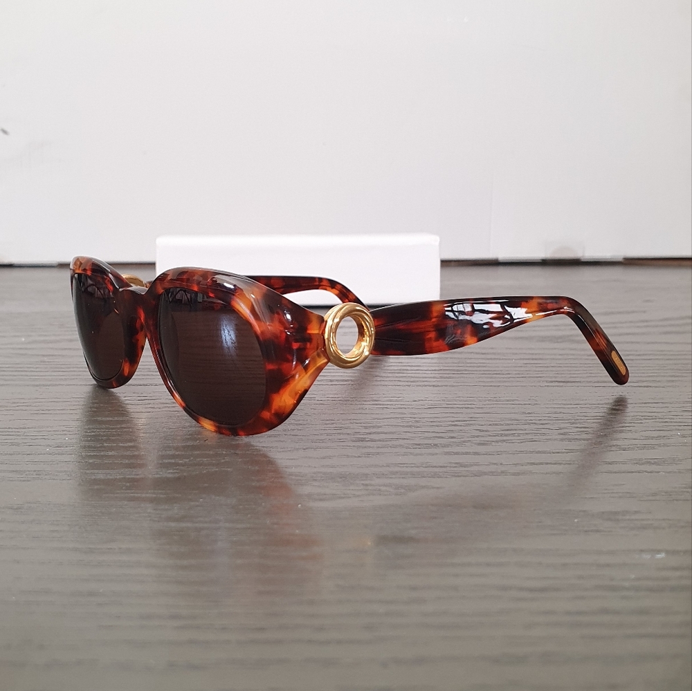 Cartier So Pretty Oval Tortoise Vintage Sunglasses 90s Authentic 💯% 53-19-130
